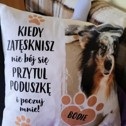 situation — Poduszka ze zdjęciem Twojego pupila – z imieniem i datą, 40 × 40 cm