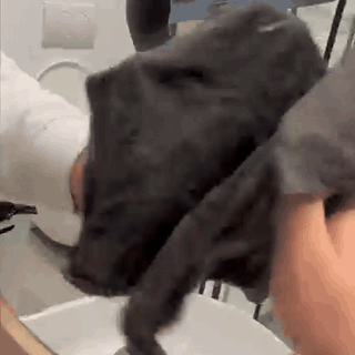 gif — Lśnik™ — Ściereczka z mikrofibry bez smug do szyb, luster i armatury